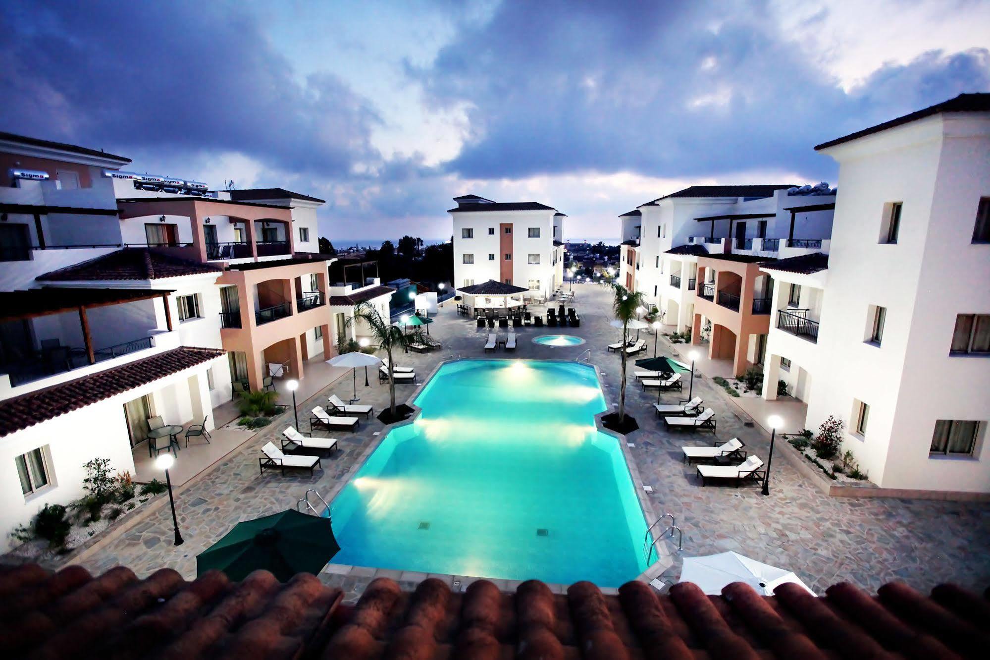Oracle Exclusive Resort Paphos Ngoại thất bức ảnh